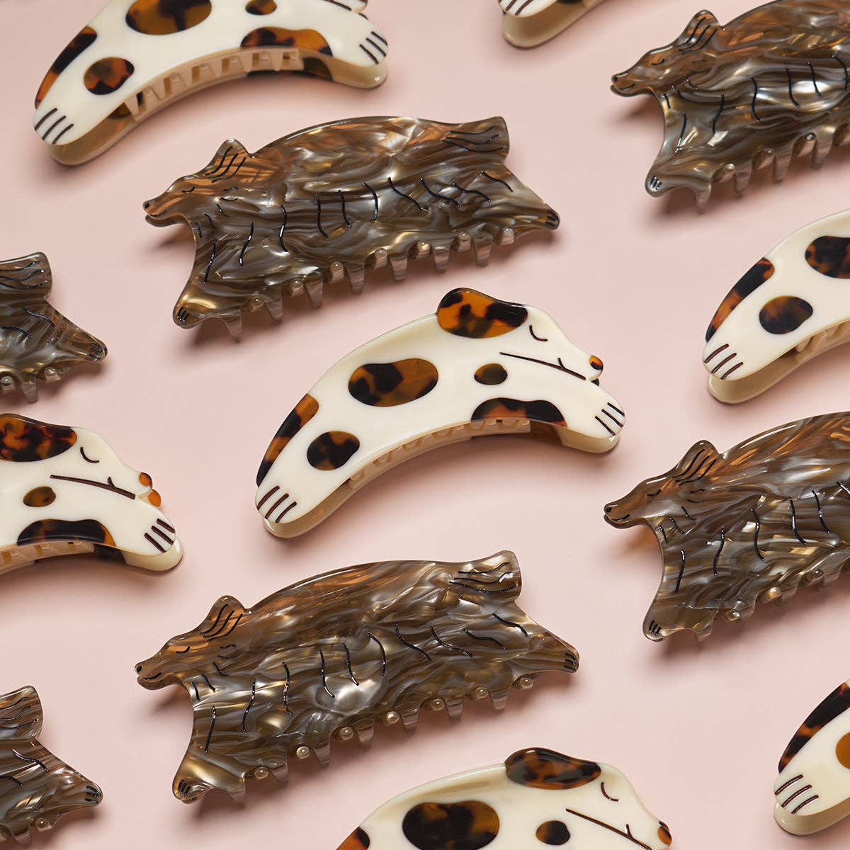 Winona Irene Tortie Puppy Dog Acetate Hair Claw