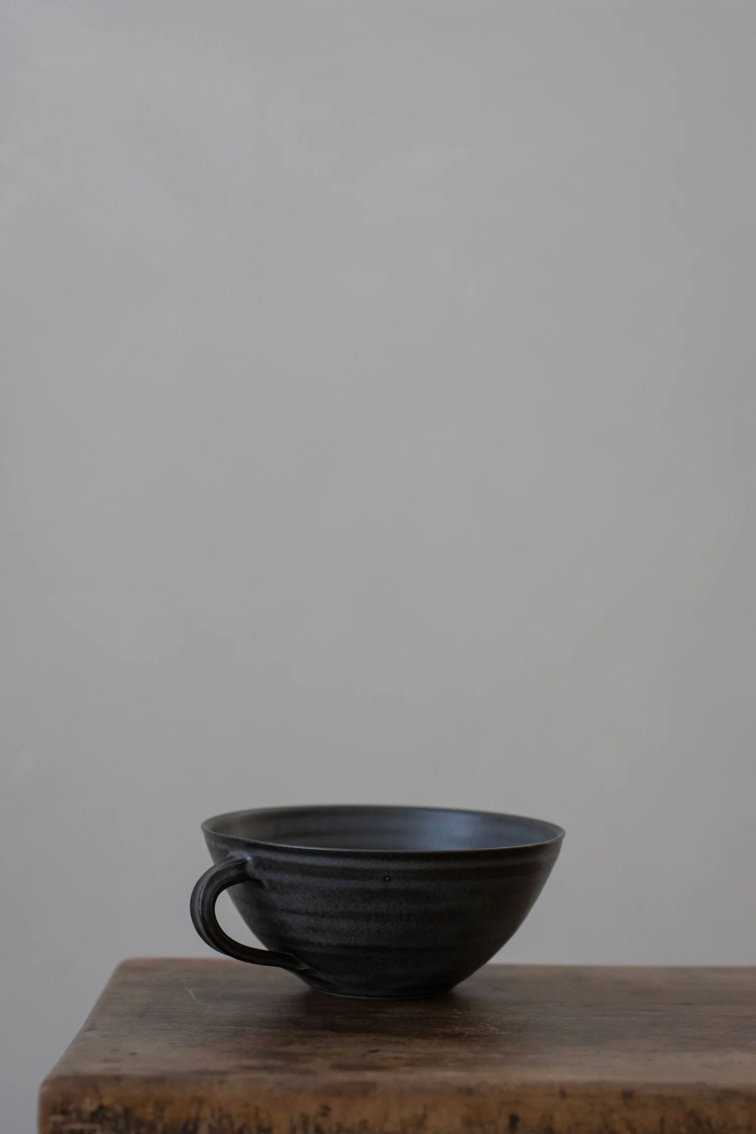 Curved Cup | Nightshade Blue | by Borja Moronta - Lifestory