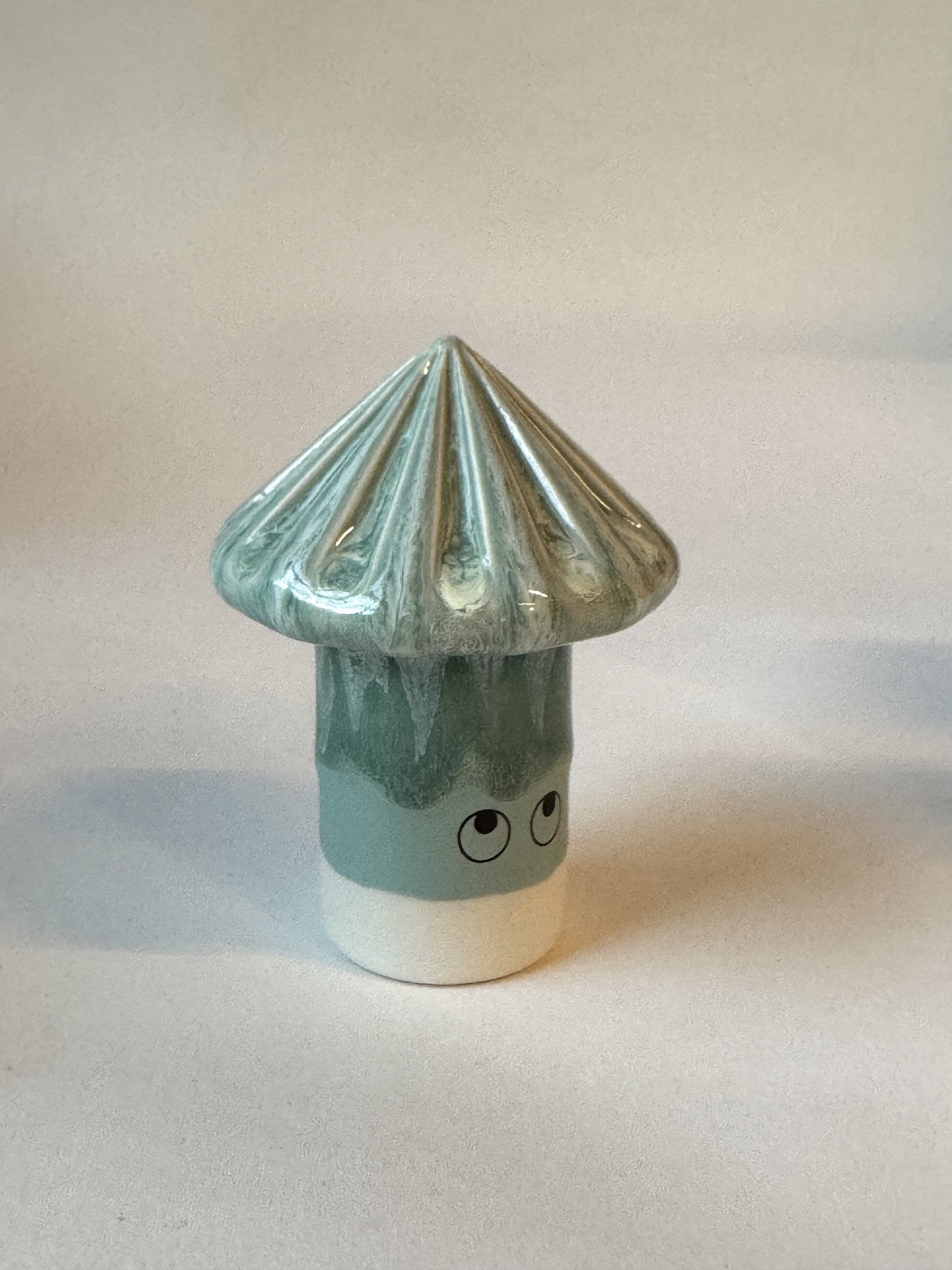 Familia Figurine, Osu | Keelan | by Studio Arhoj - Lifestory