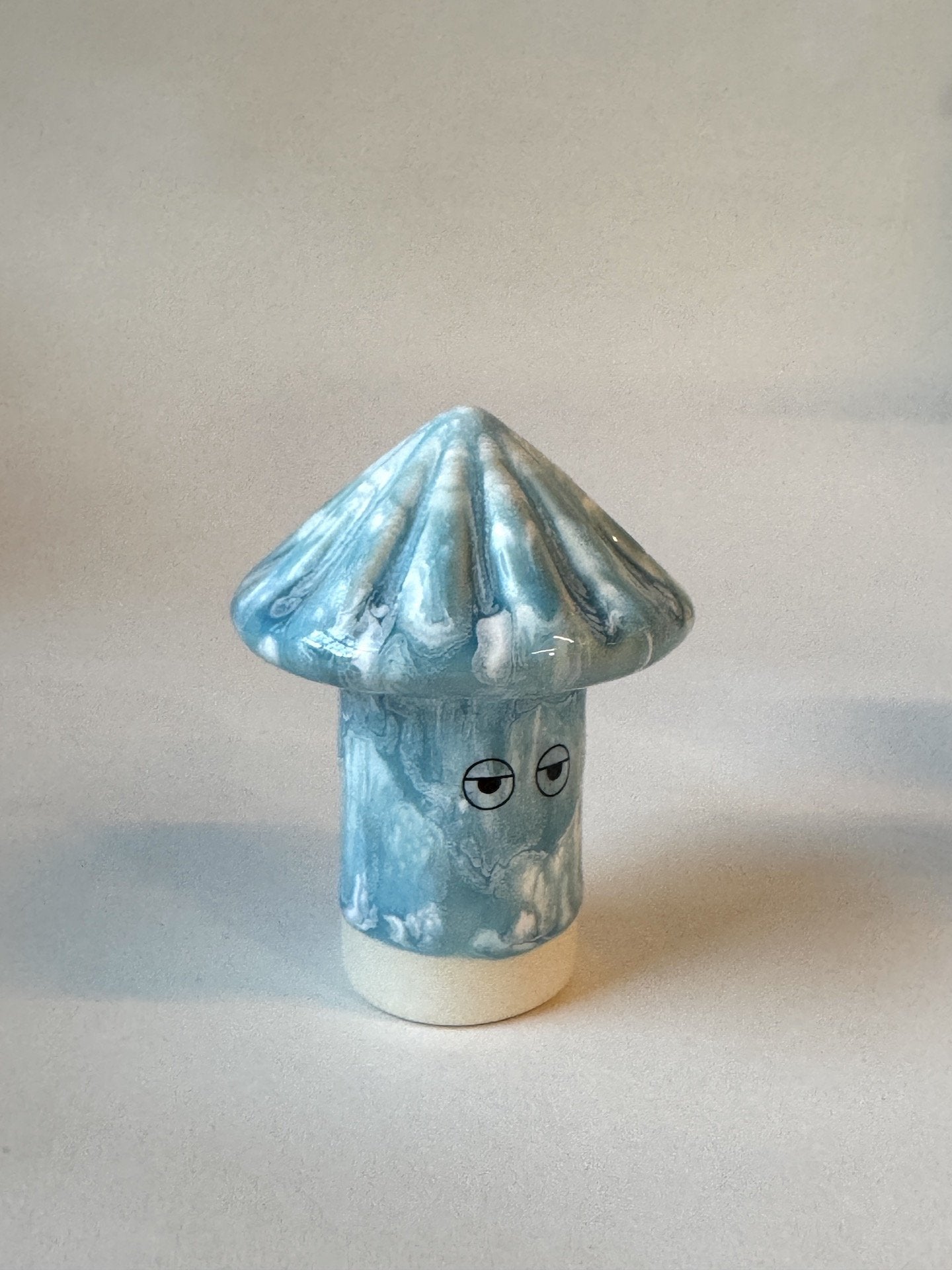 Familia Figurine, Osu | Hugh | by Studio Arhoj