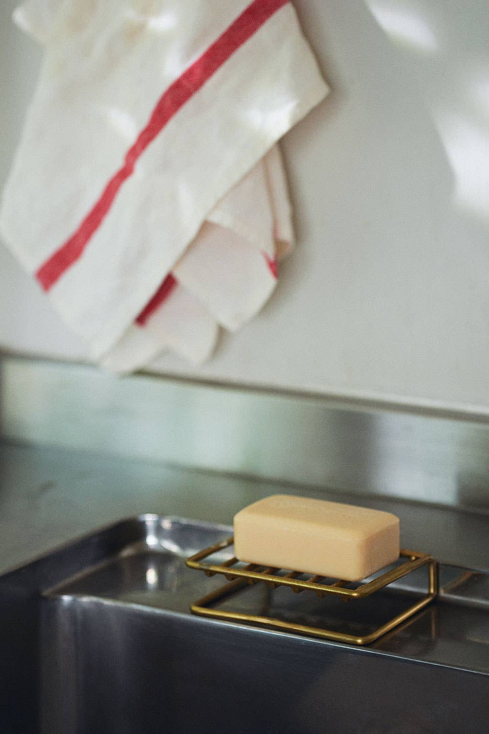 Fog Linen Work Brass Soap Stand - Lifestory