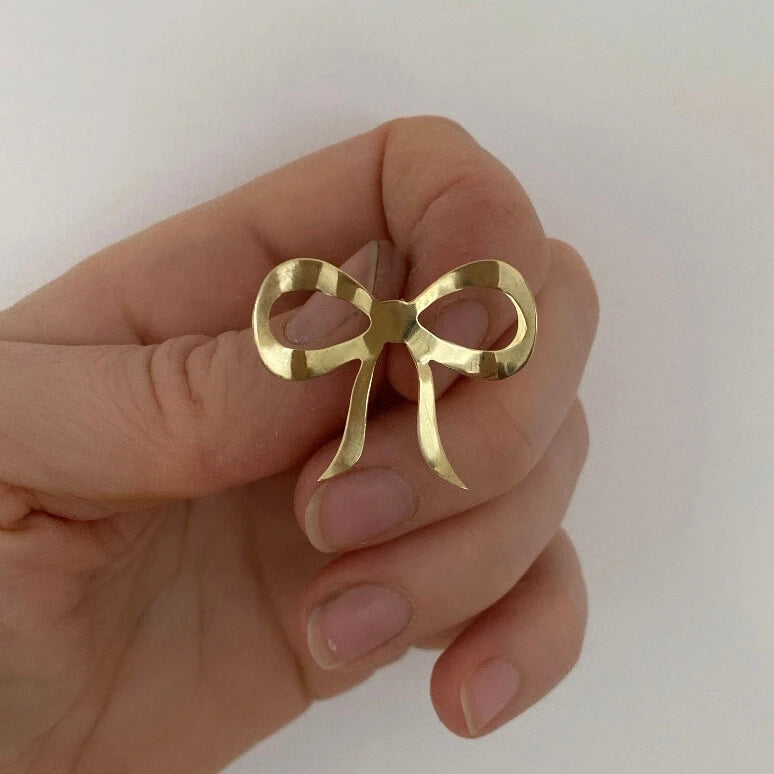 Jules & Clem Golden Bow Brooch | Lifestory