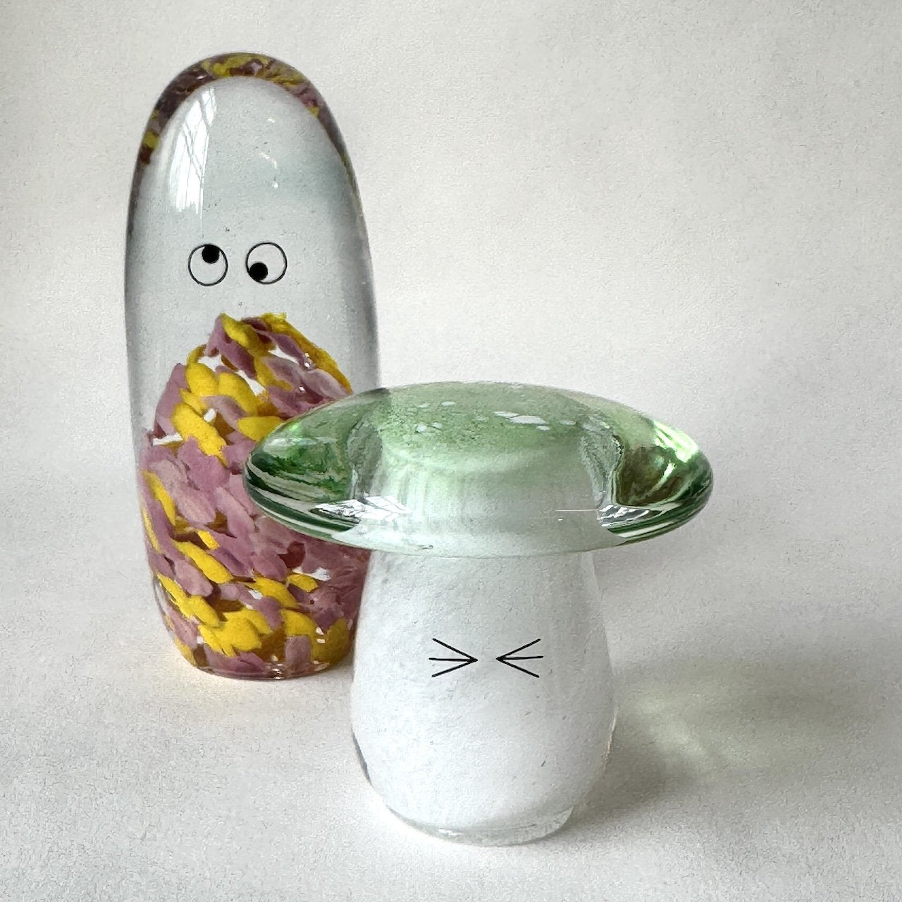 Crystal Blob | Doreen | Shroom | handblown by Studio Arhoj - Lifestory