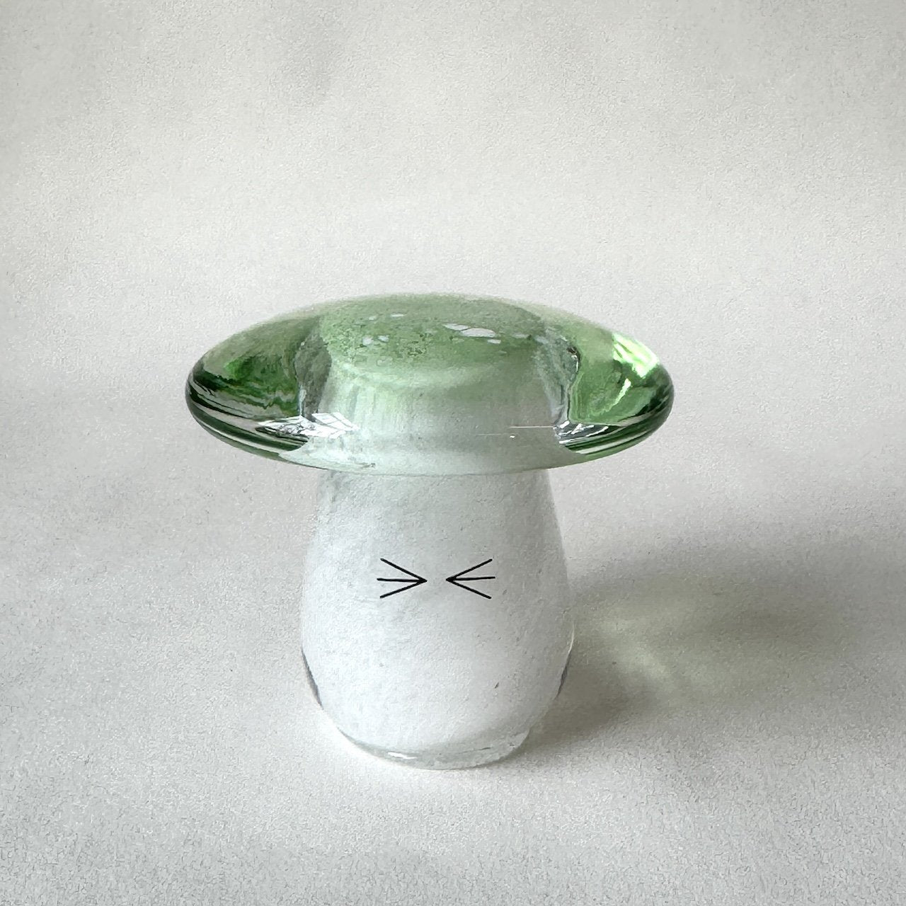 Crystal Blob | Doreen | Shroom | handblown by Studio Arhoj - Lifestory