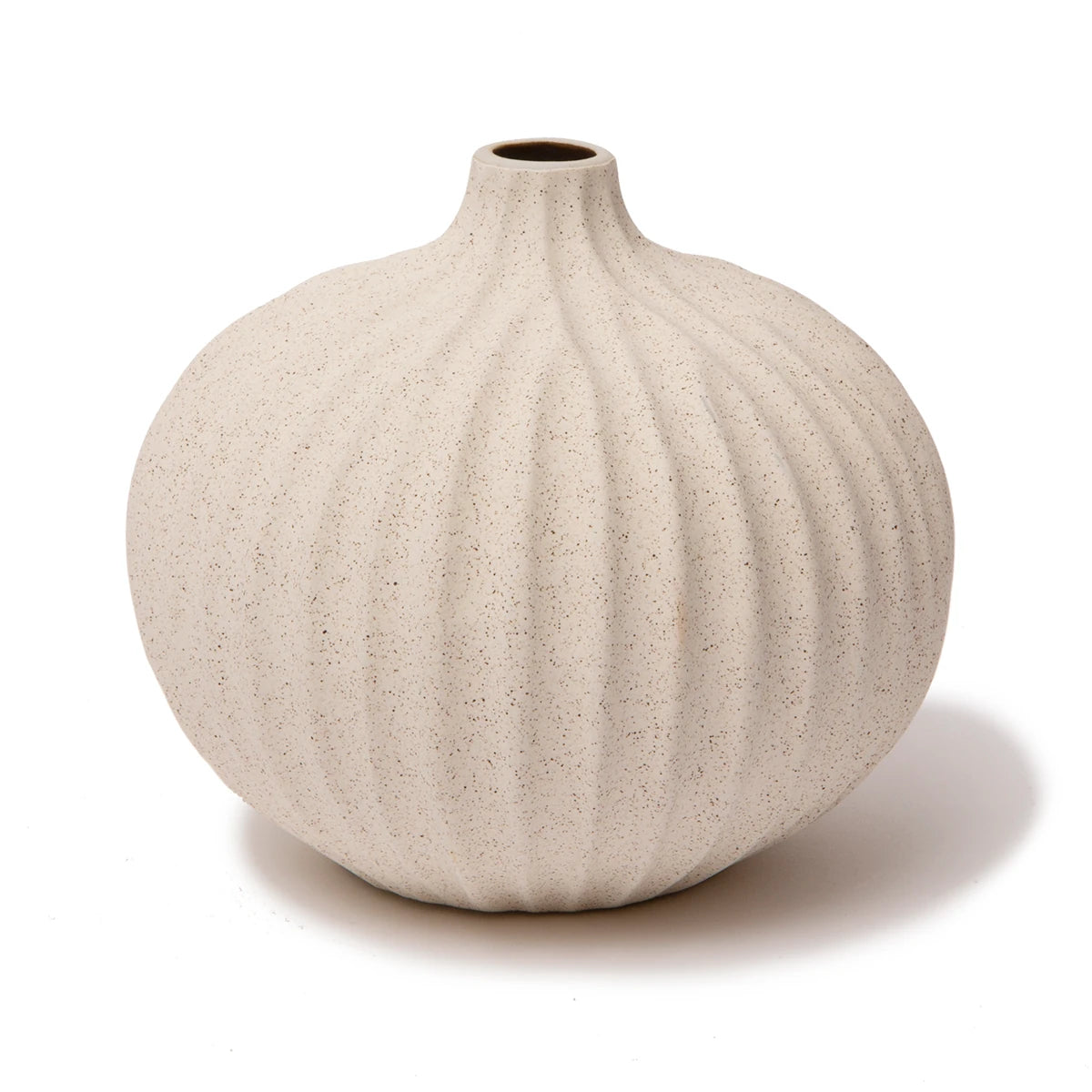 Bari Vase | Medium | Sand White Light Deep Lines | by Lindform - Lifestory