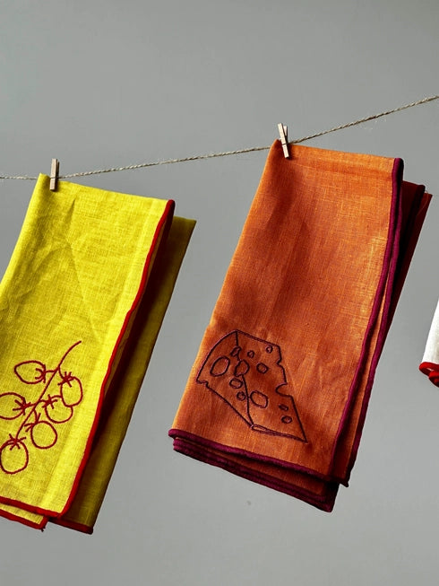 MAEGEN Embroidered Linen Blend Napkin Pair - Cheese - Lifestory