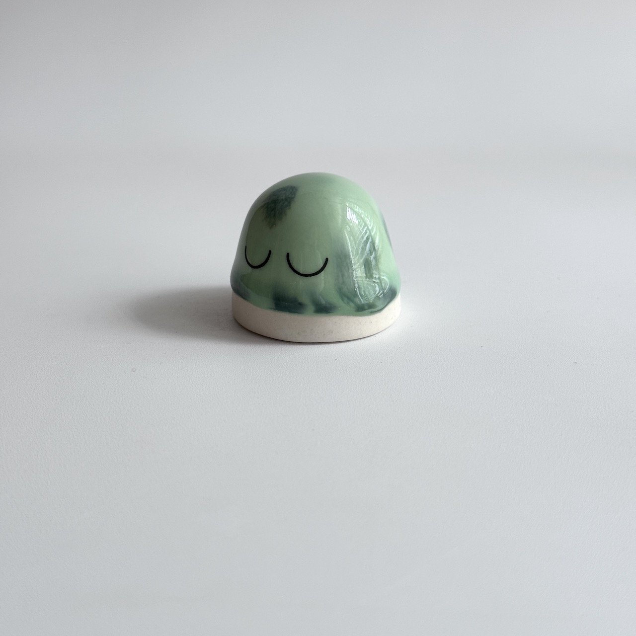 Familia Figurine | Dot | Monroe | by Studio Arhoj - Lifestory