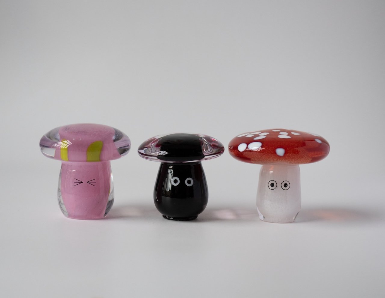 【一点物】 The Studio Arhoj Crystal Blob キノコ Crystal Blob - Critter Shroom – Studio Arhoj Store