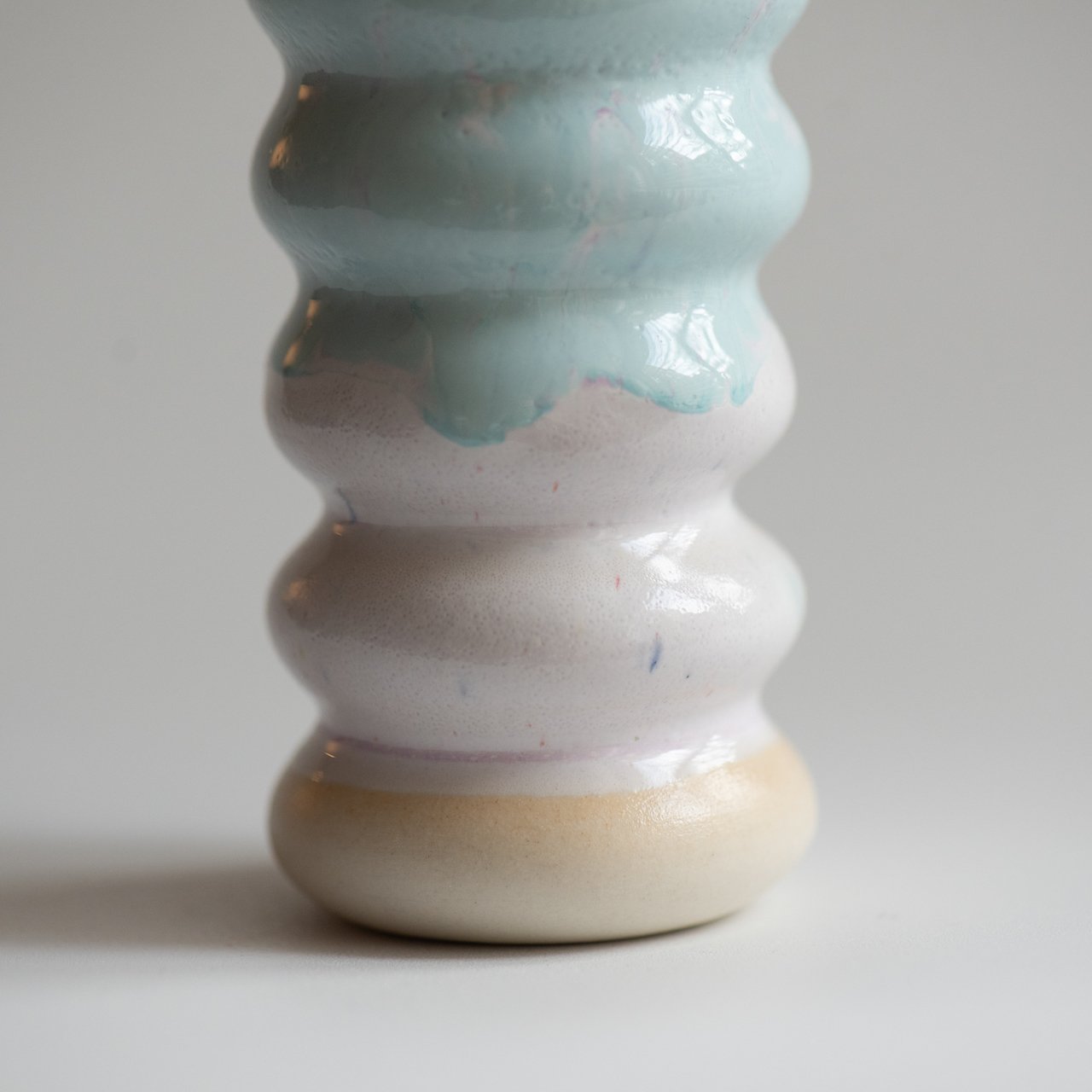 Familia Figurine | Buru | Pastelo by Studio Arhoj - Lifestory