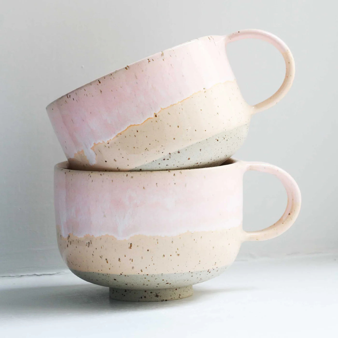 Studio Arhoj Mion Mug in Crisp Linen Glaze