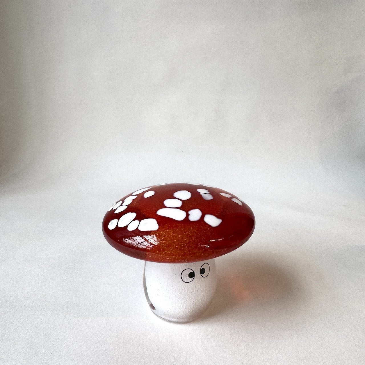 Crystal Blob | Shroom | Riley | handblown by Studio Arhoj