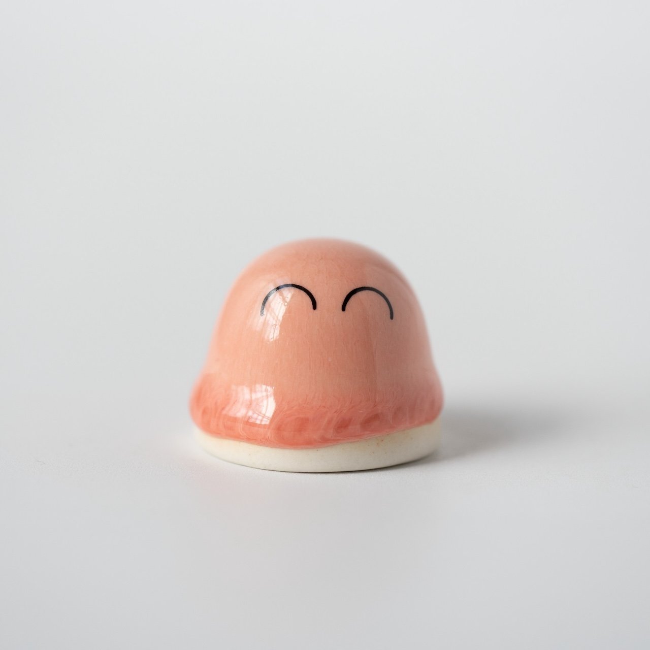 Studio Arhoj Familia Figurine | Dot | Theodore - Lifestory