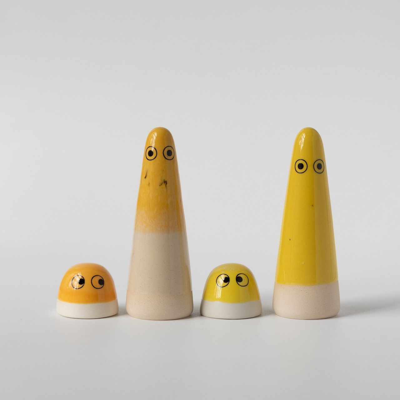 Studio Arhoj Familia Figurine | Dot | William - Lifestory