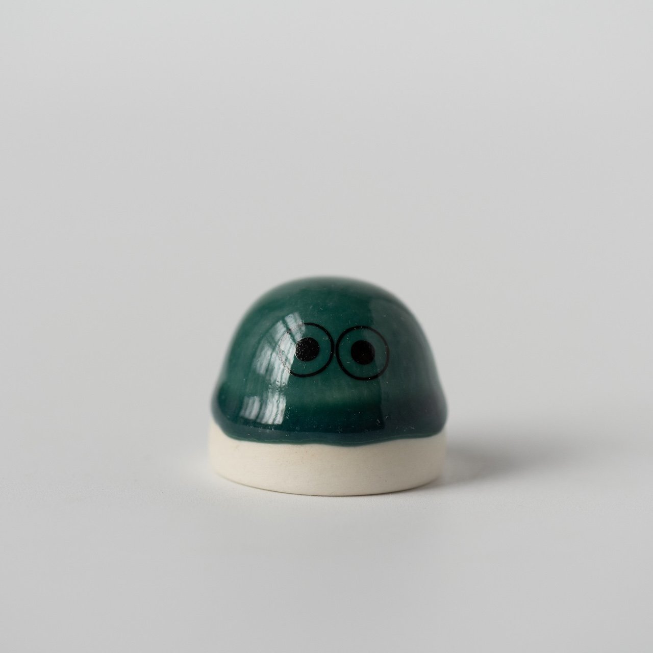 Studio Arhoj Familia Figurine | Dot | Leo - Lifestory