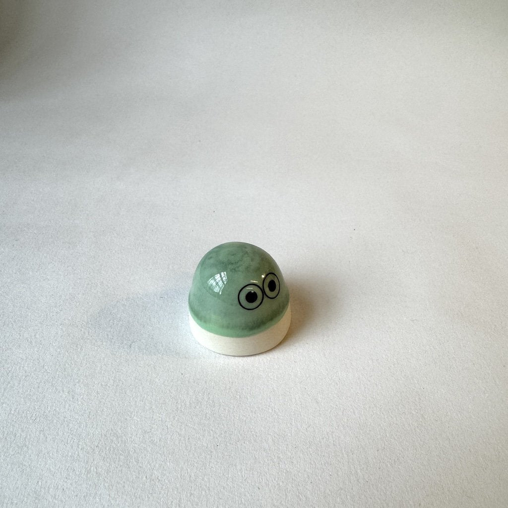 Familia Figurine | Dot | Alma | by Studio Arhoj - Lifestory