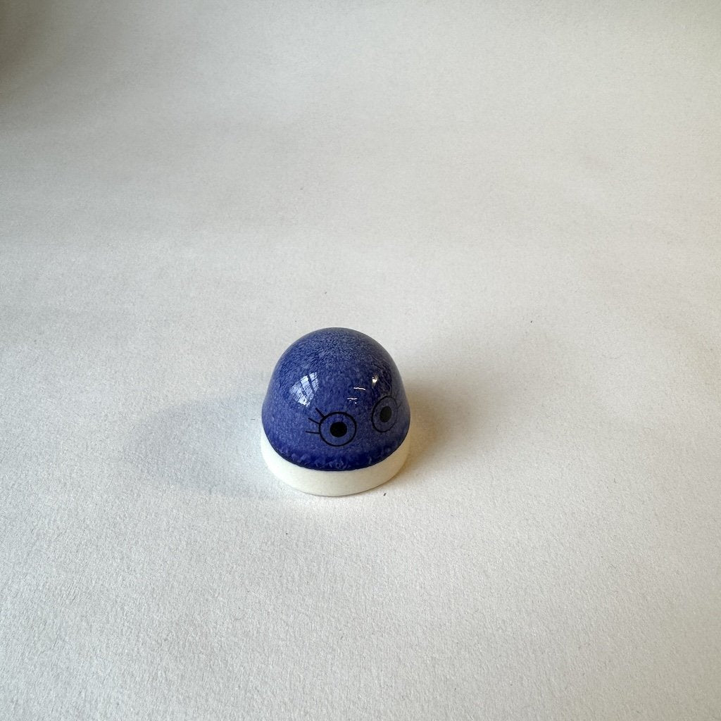 Familia Figurine | Dot | Aksel | by Studio Arhoj - Lifestory