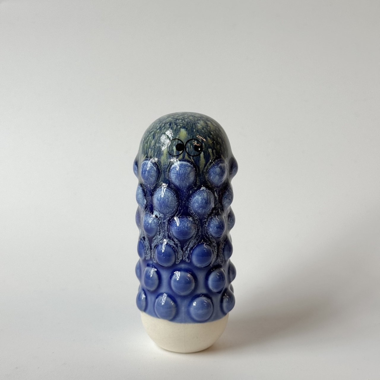 Studio Arhoj Familia Figurine | Mimi | Blueberry