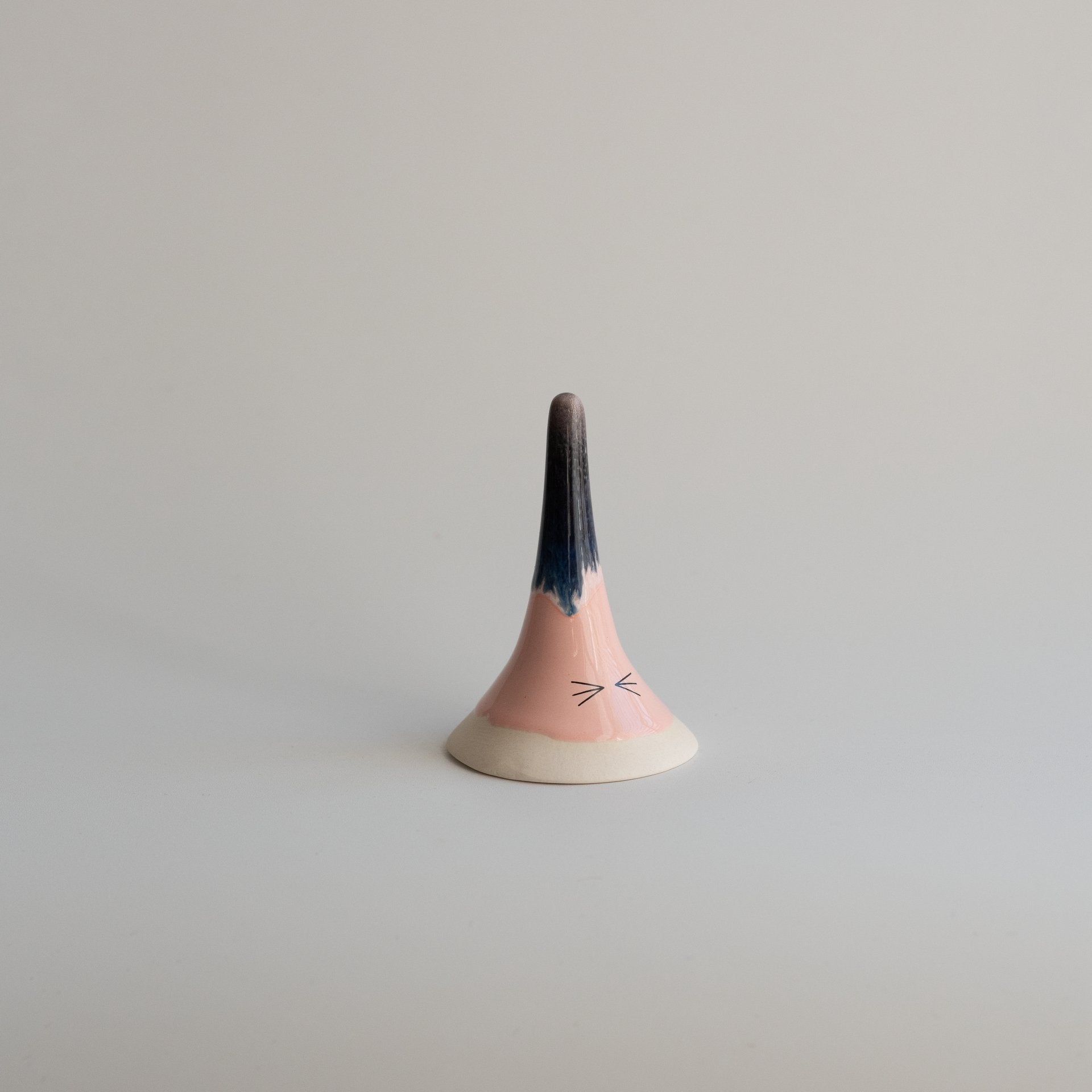 Familia Figurine, Yoko | Vesper by Studio Arhoj