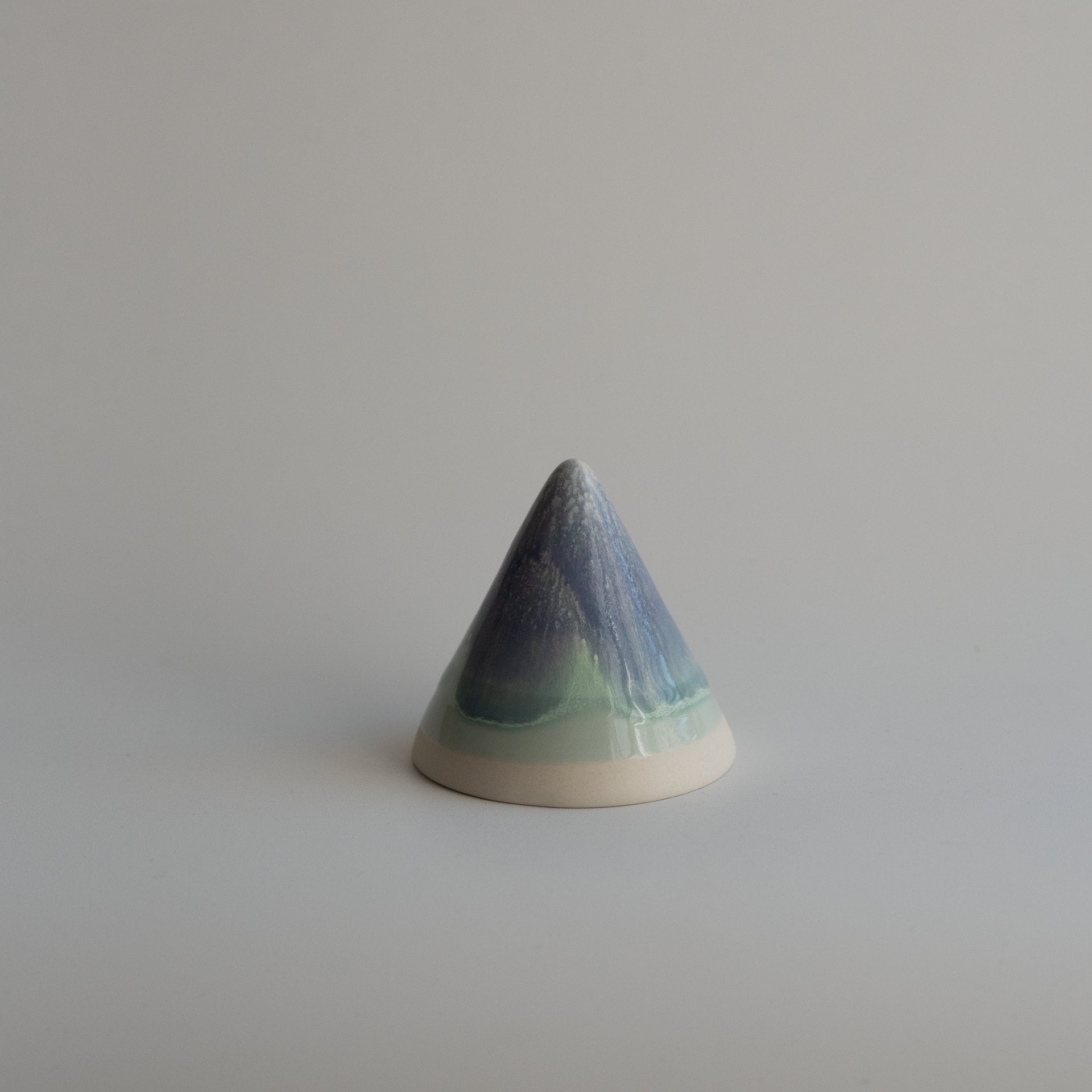 Familia Figurine, Fuji | Anya | by Studio Arhoj