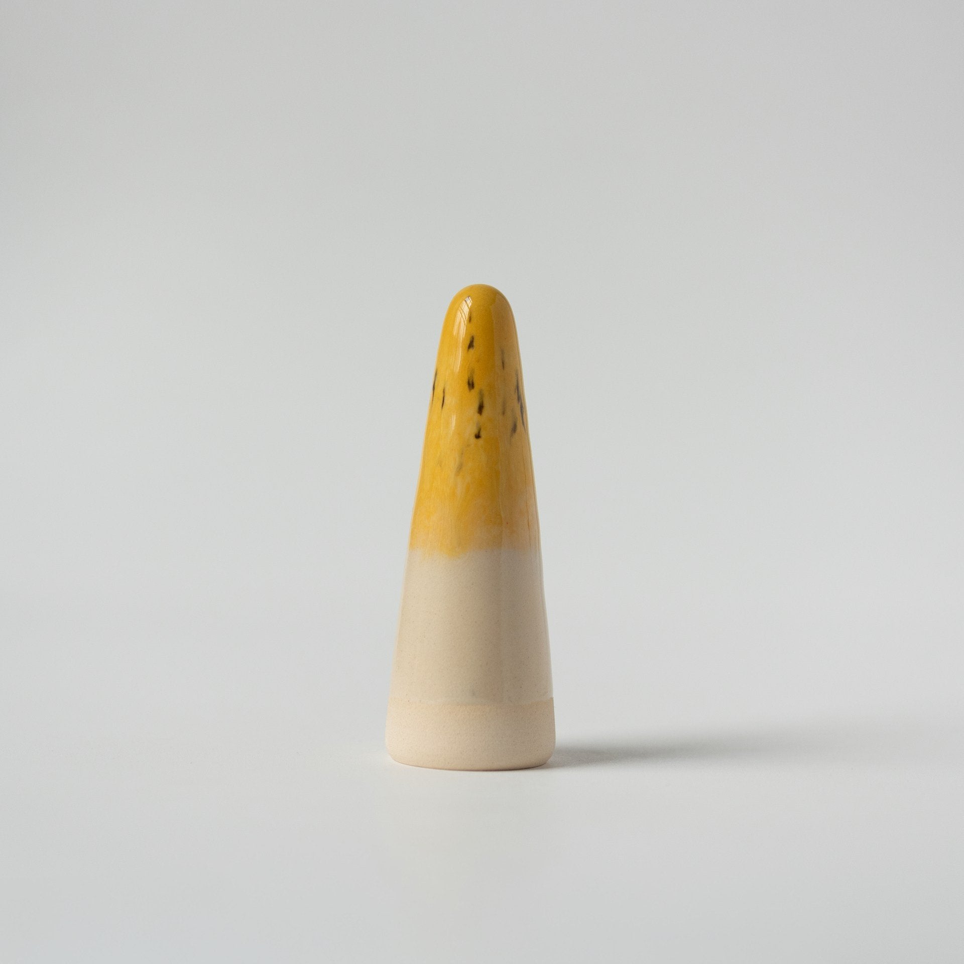 Studio Arhoj Ghost | Jonny | Ceramic Figurine - Lifestory