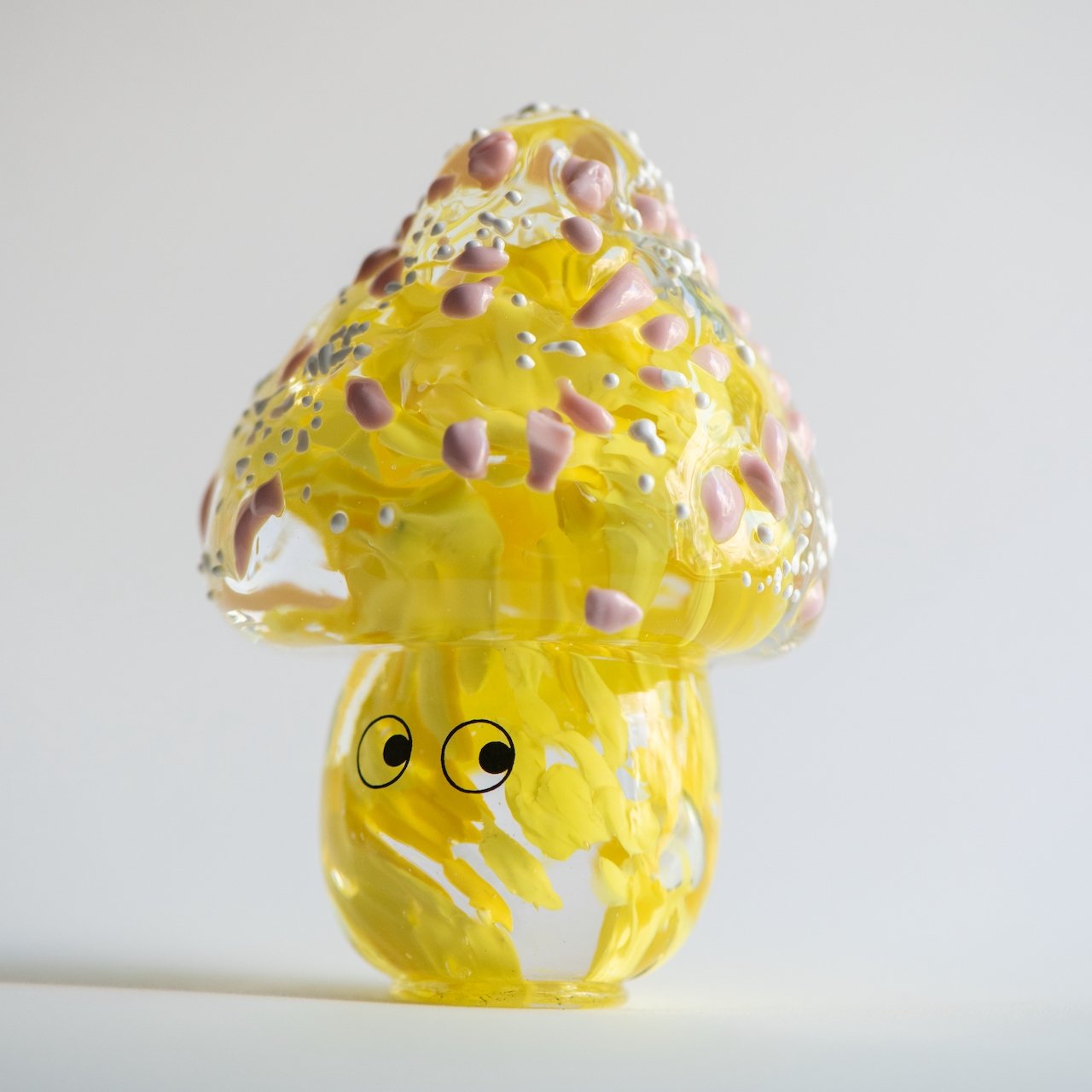 Crystal Blob | Cherie | Shroom | handblown by Studio Arhoj