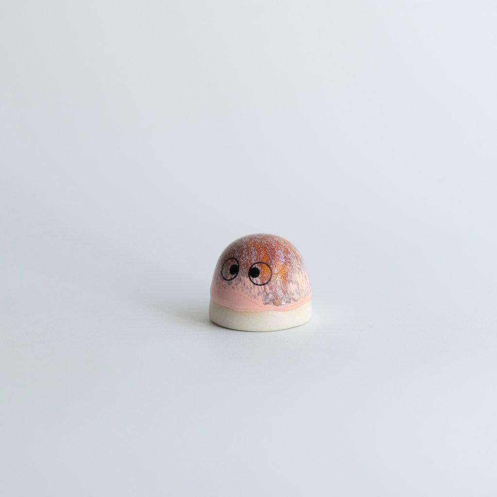 Familia Figurine | Dot | Monty | by Studio Arhoj