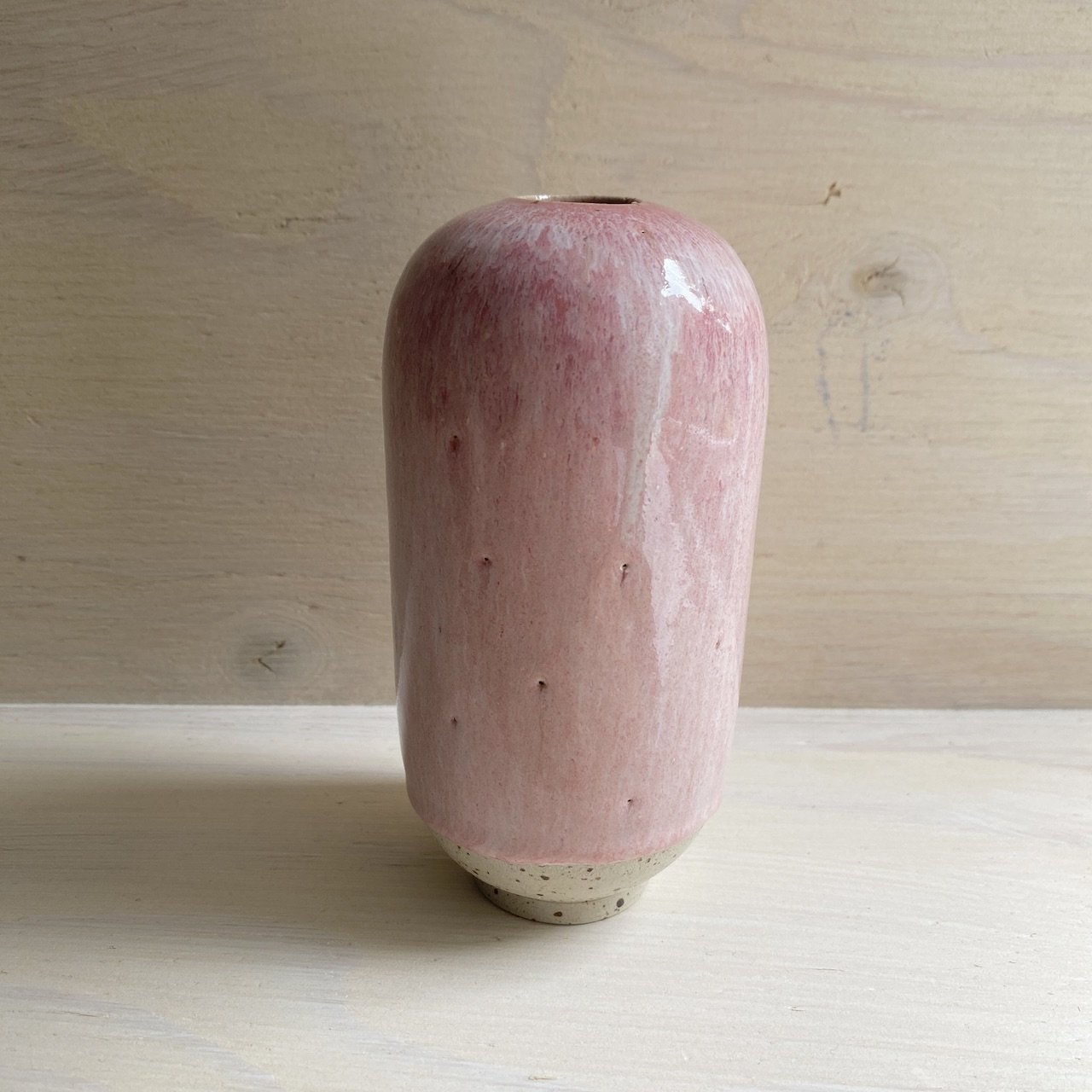 Mini Yuki Vase | Cream Cerise | by Studio Arhoj - Lifestory - Studio Arhoj
