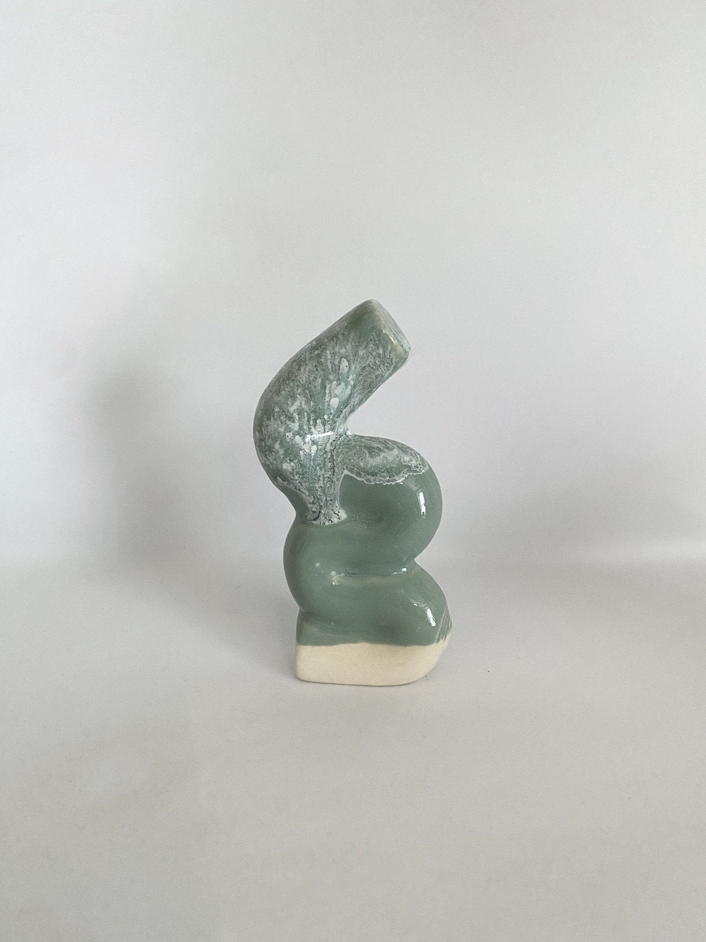 Familia Figurine, Ziggy | Pistachio | by Studio Arhoj - Lifestory