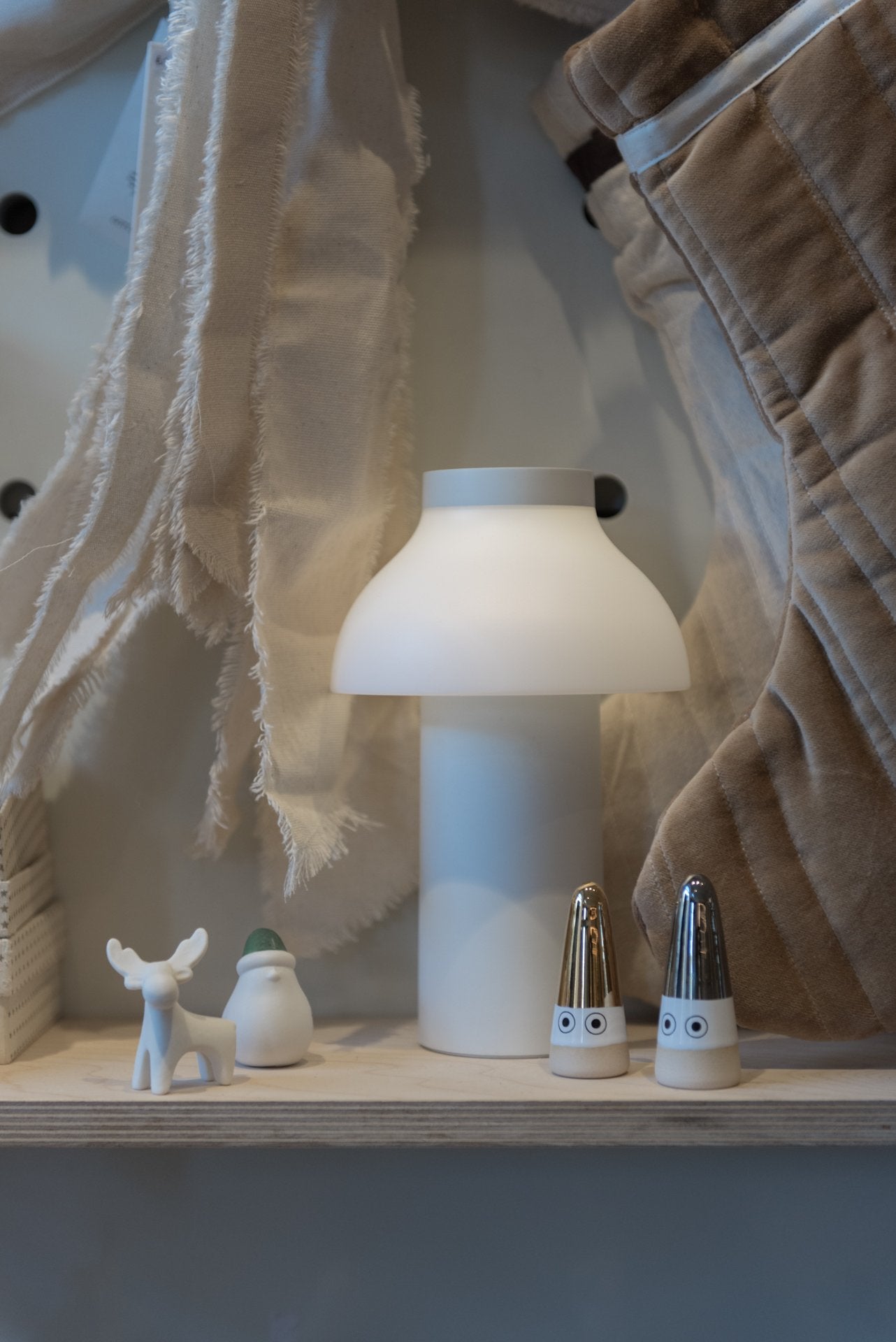 ‘Nisse' Ghost Dark Metallic Silver | 2025 Limited Edition by Studio Arhoj