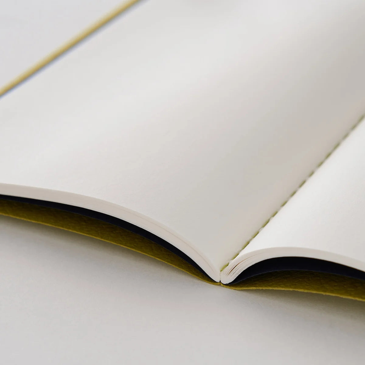 Takeo Dressco Stitch Notebook (Plain) - Pocket Sized