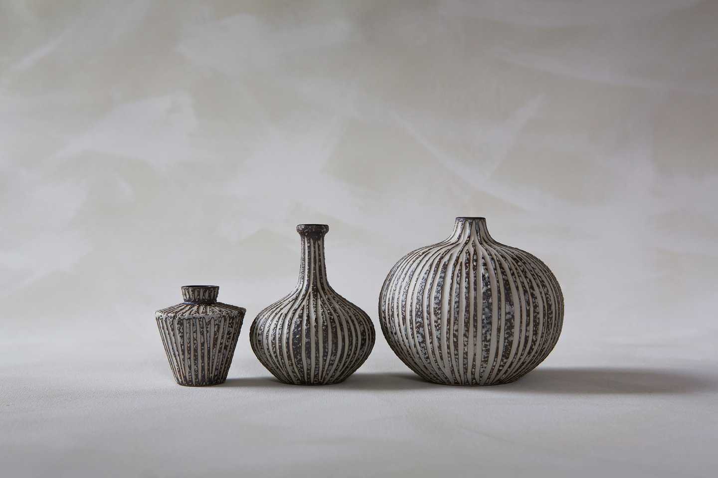 Vase Sonja mini Stone Stripe with gift box by Lindform - Lifestory