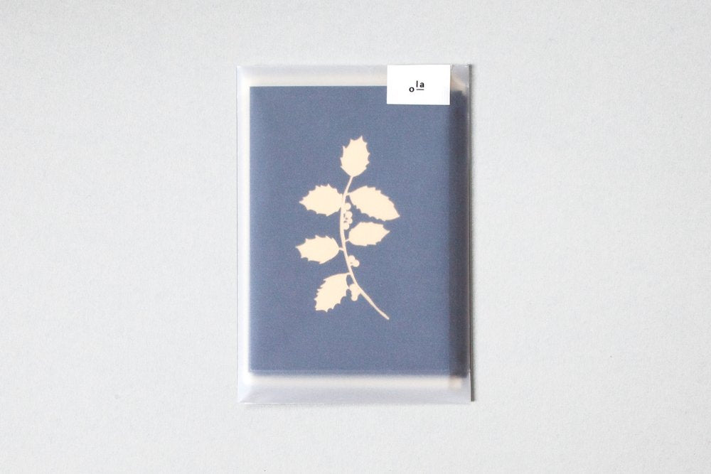 Pack of 6 Holly Cards in Brass Foil with Envelopes in Navy - Lifestory