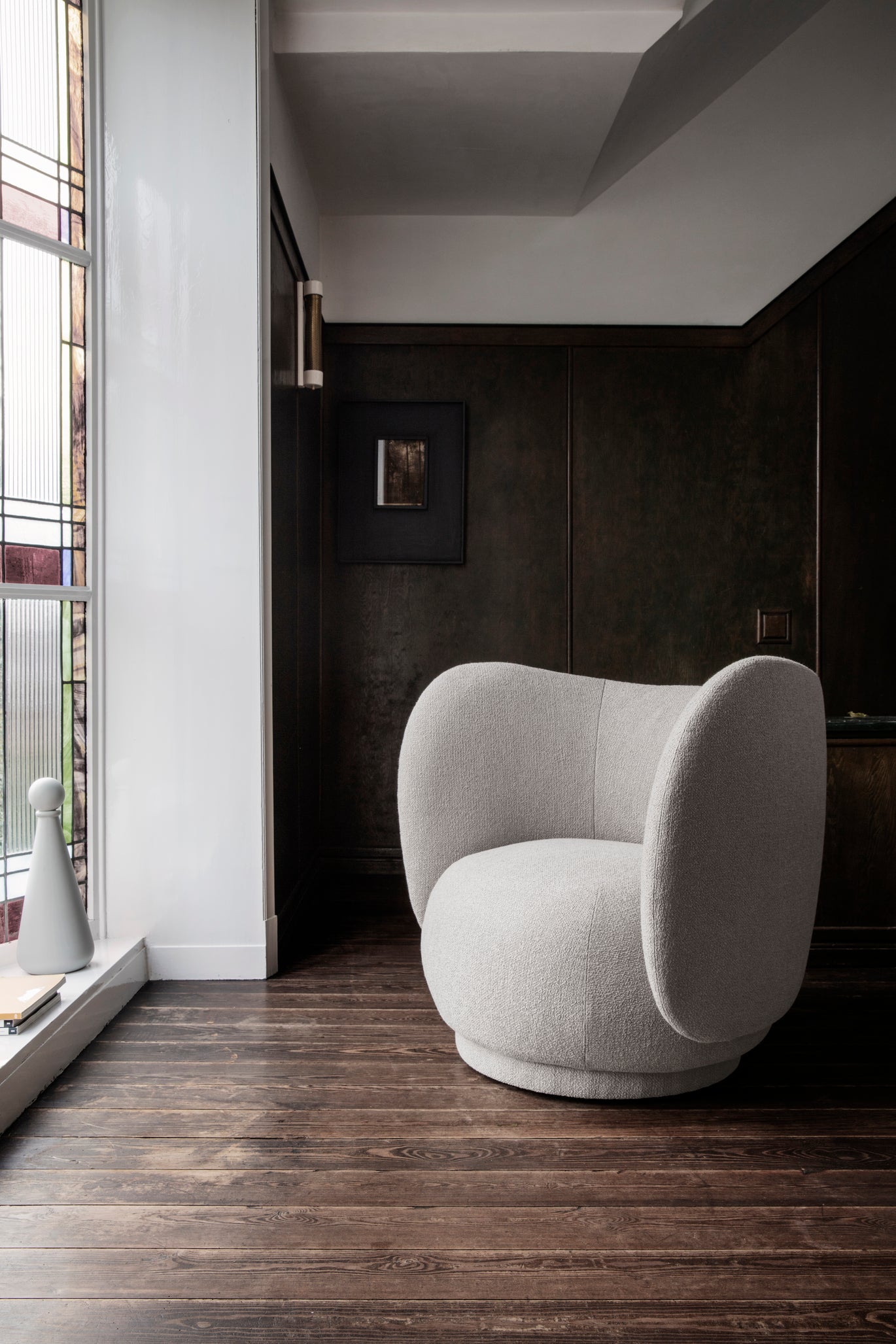 Rico Lounge Chair | Armchair | Bouclé fabric - Lifestory - ferm Living