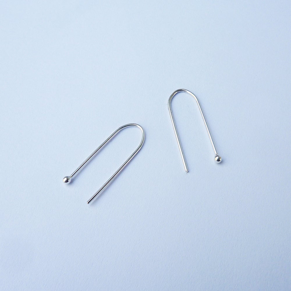 Arc Earrings | Threaded Wire Minimal Earrings - Lifestory - Custom Made