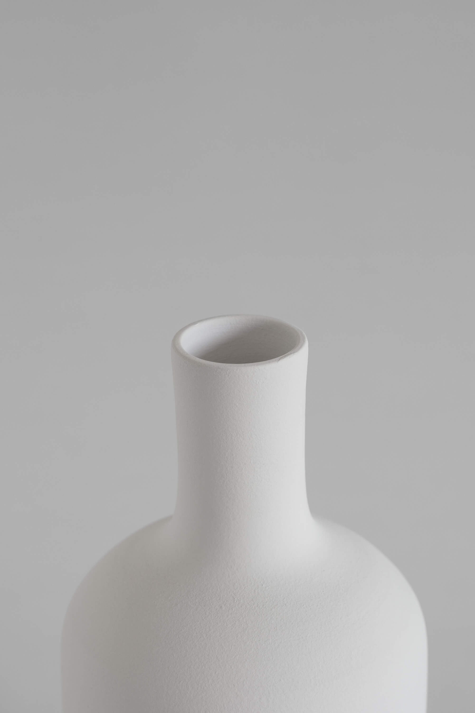 Blanc Collection 02 Vase | White | Handmade Earthenware |  by O Cactuu - Lifestory - O Cactuu