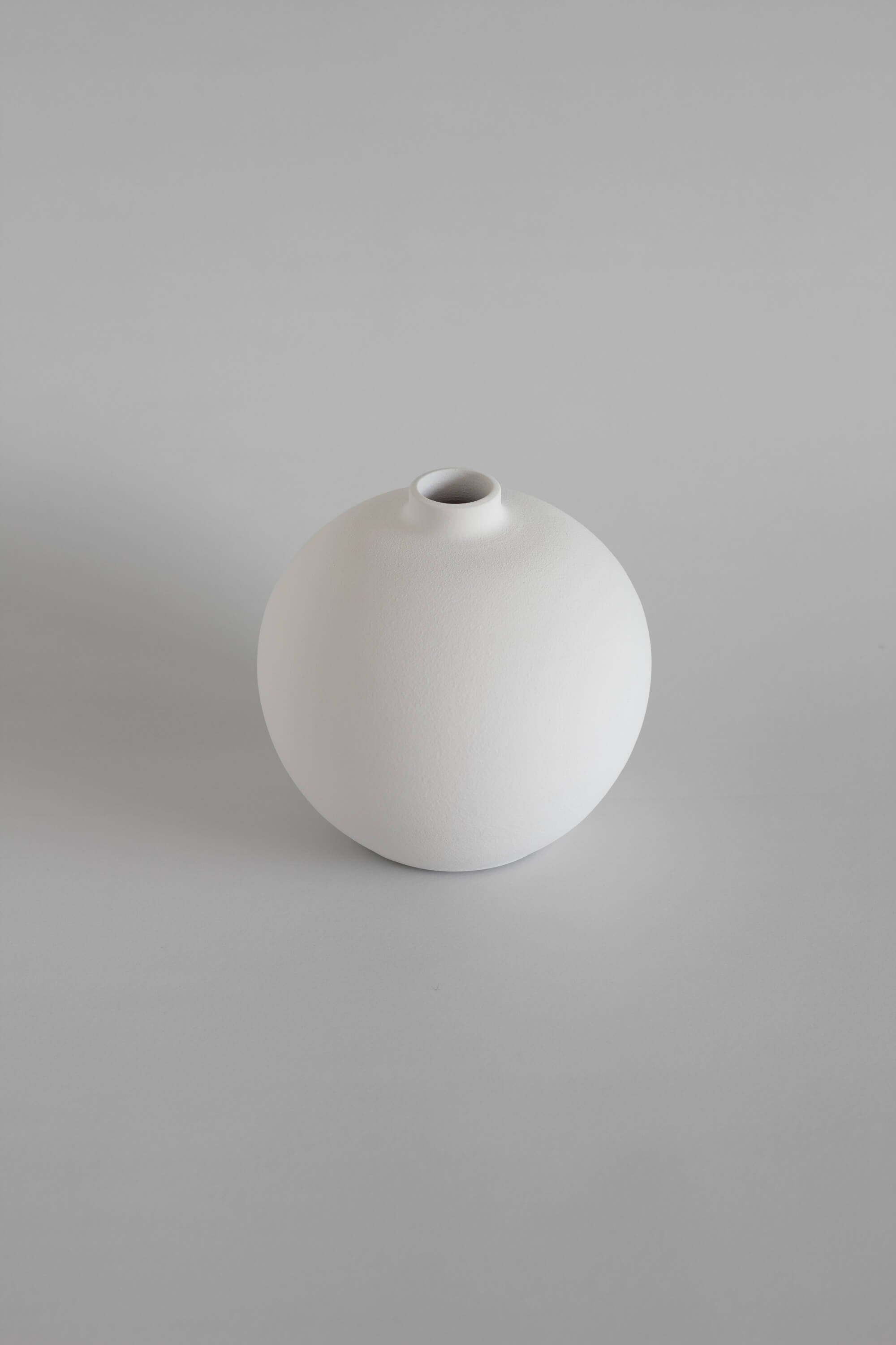 Blanc Collection 03 Vase | White | Handmade Earthenware | by O Cactuu - Lifestory - O Cactuu