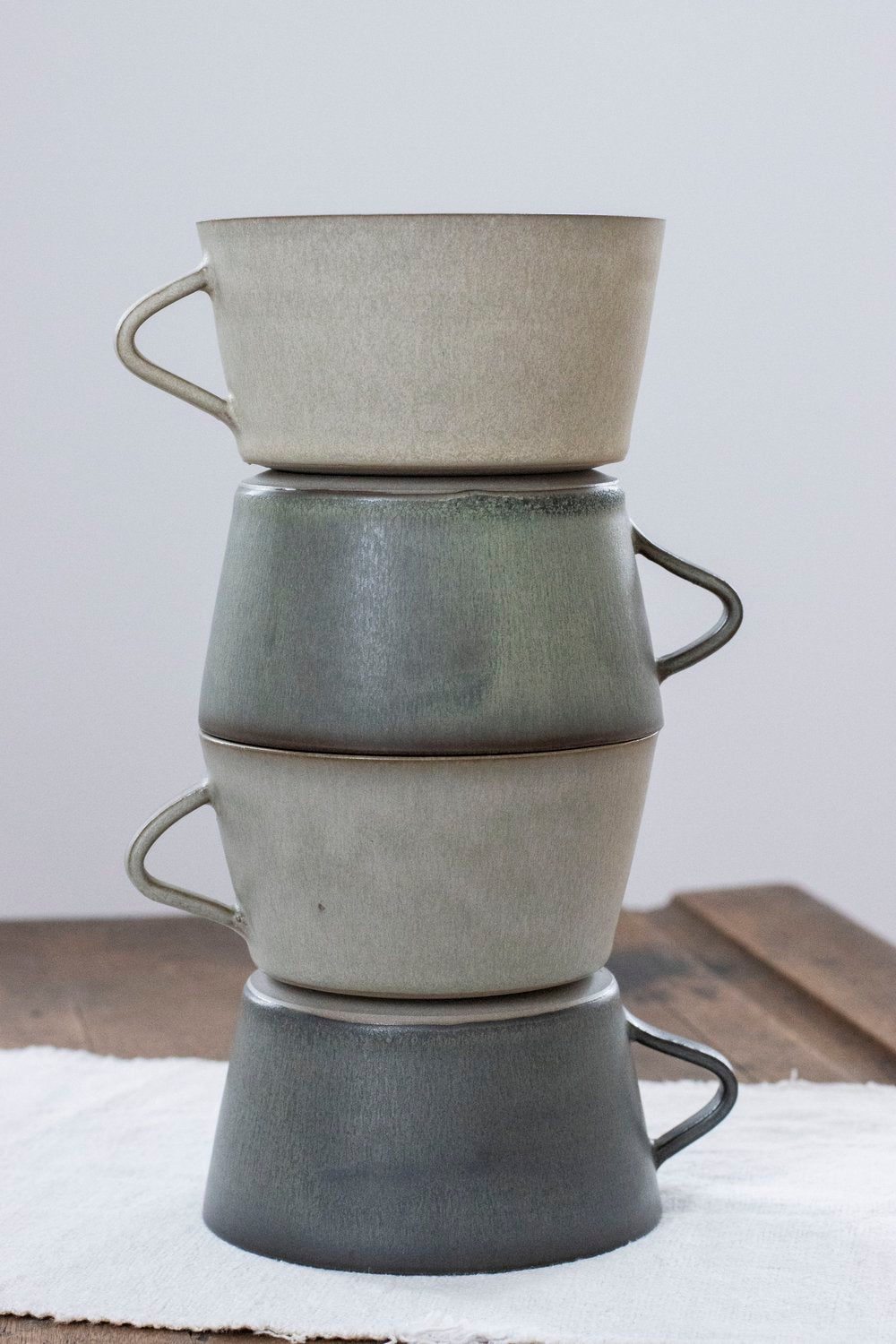 Low Cup | Moss Green | by Borja Moronta - Lifestory - Borja Moronta
