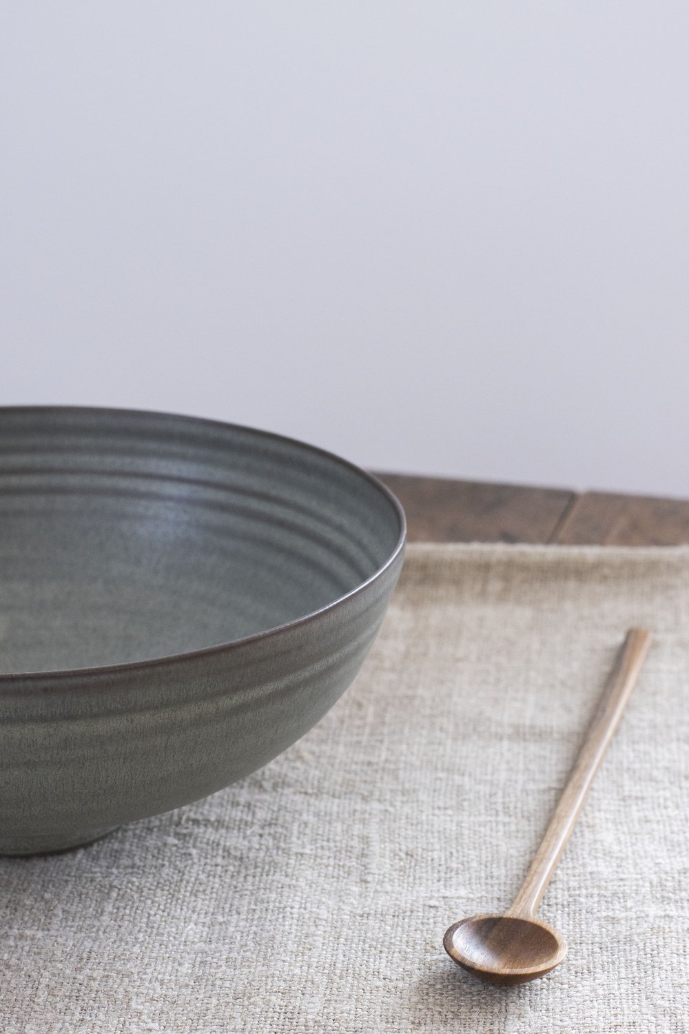 Footed Serving Bowl | Moss Green | by Borja Moronta - Lifestory - Borja Moronta