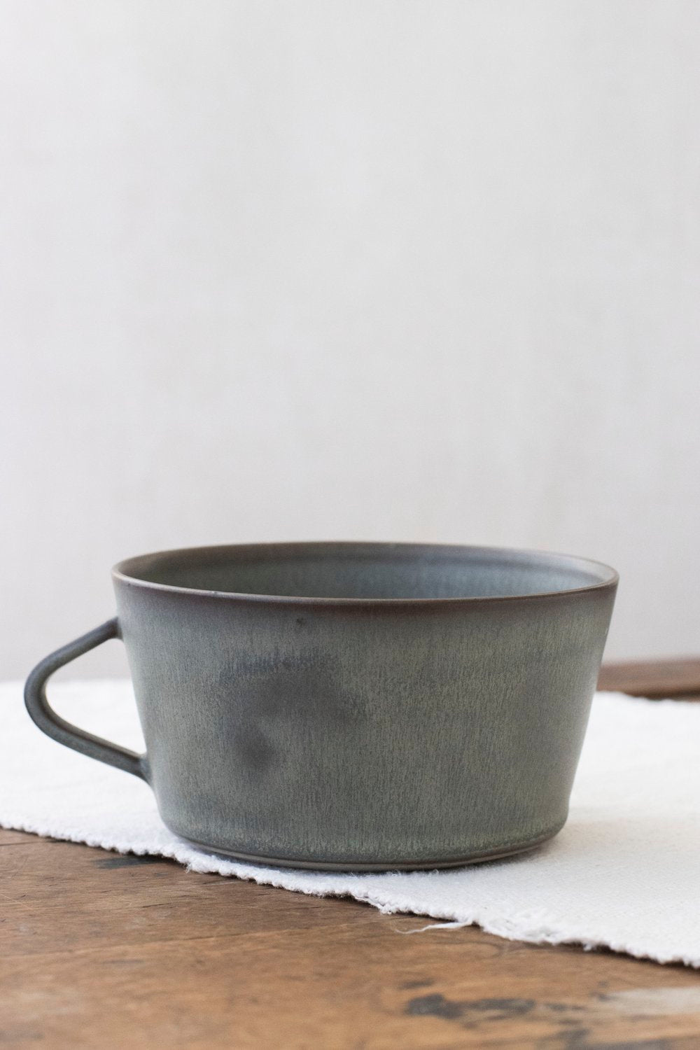 Low Cup | Moss Green | by Borja Moronta - Lifestory - Borja Moronta