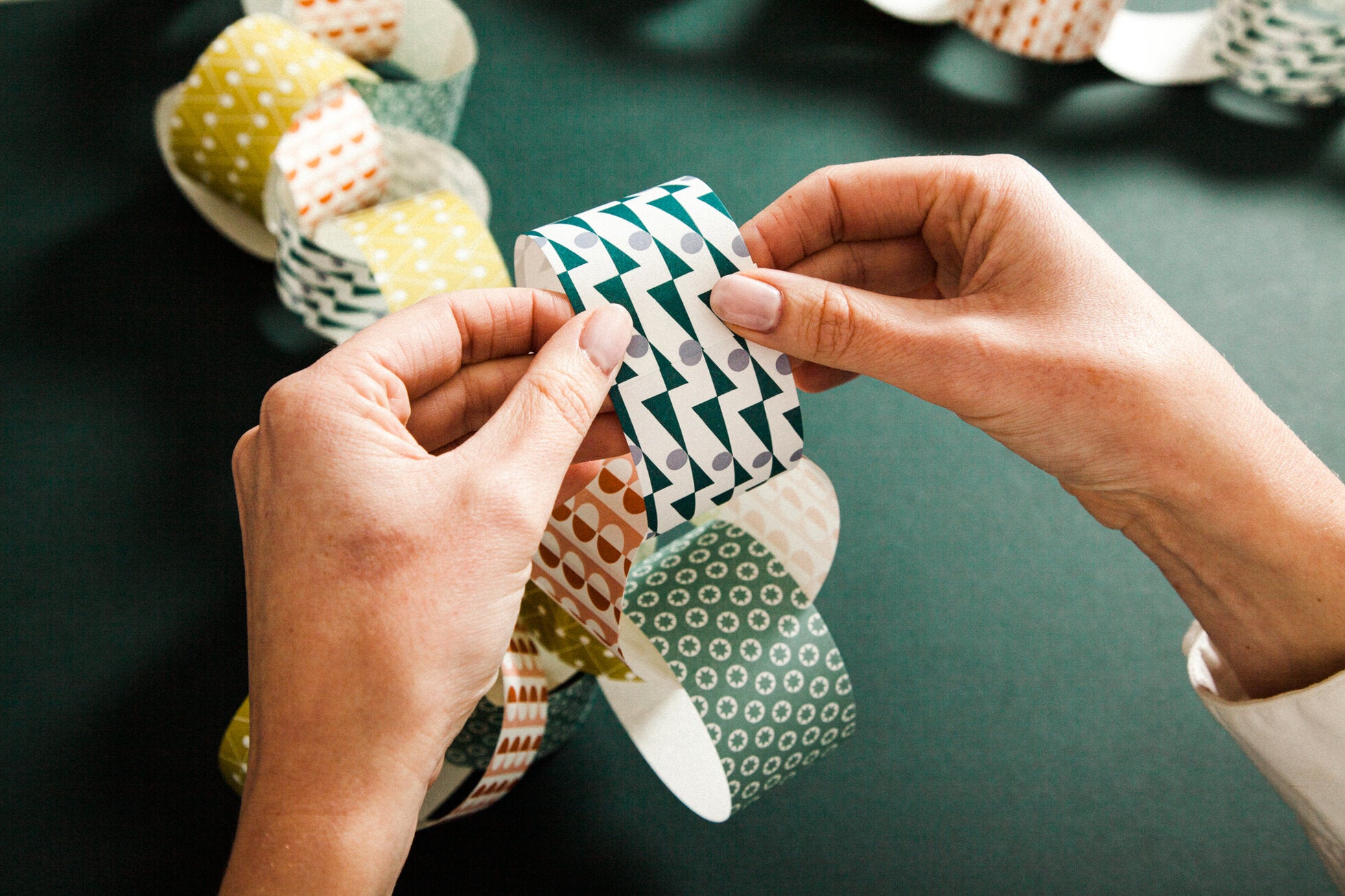 Paperchain Garland - Papercraft Kit | SS23 Mix | by Ola - Lifestory - ola