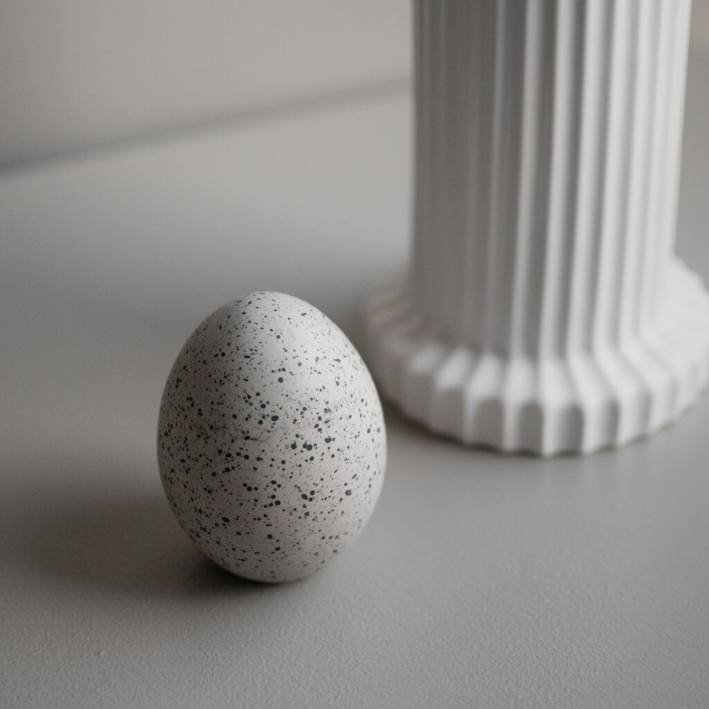 Standing Egg | Mole Dot | Ceramic | by DBKD - Lifestory - DBKD