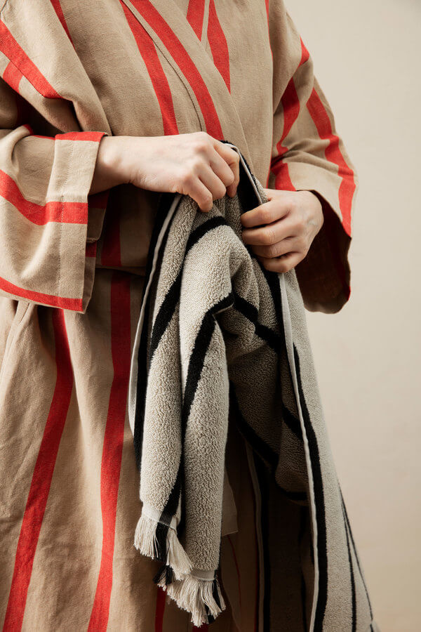 Alee Bath Towel | Sand & Black | Cotton | by ferm Living - Lifestory - ferm LIVING