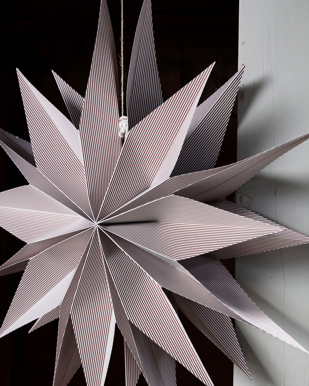 Star | Capella | 50cm | Burned Red & White Stripe | by House Doctor - Lifestory - House Doctor