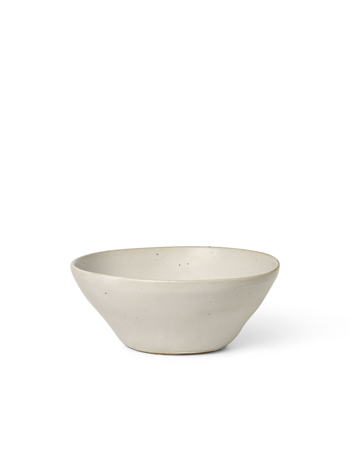 Flow Bowl | Medium | Ceramic | Off-White | by ferm Living - Lifestory - ferm Living