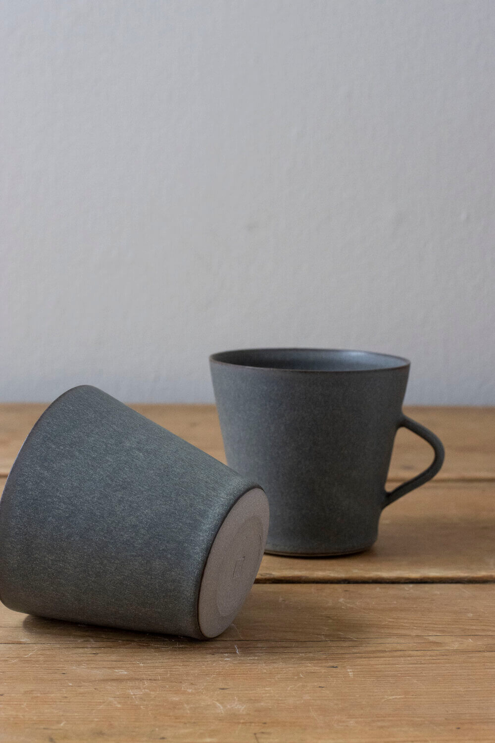 Large Flared Mug with Handle | Moss Green | by Borja Moronta - Lifestory - Borja Moronta