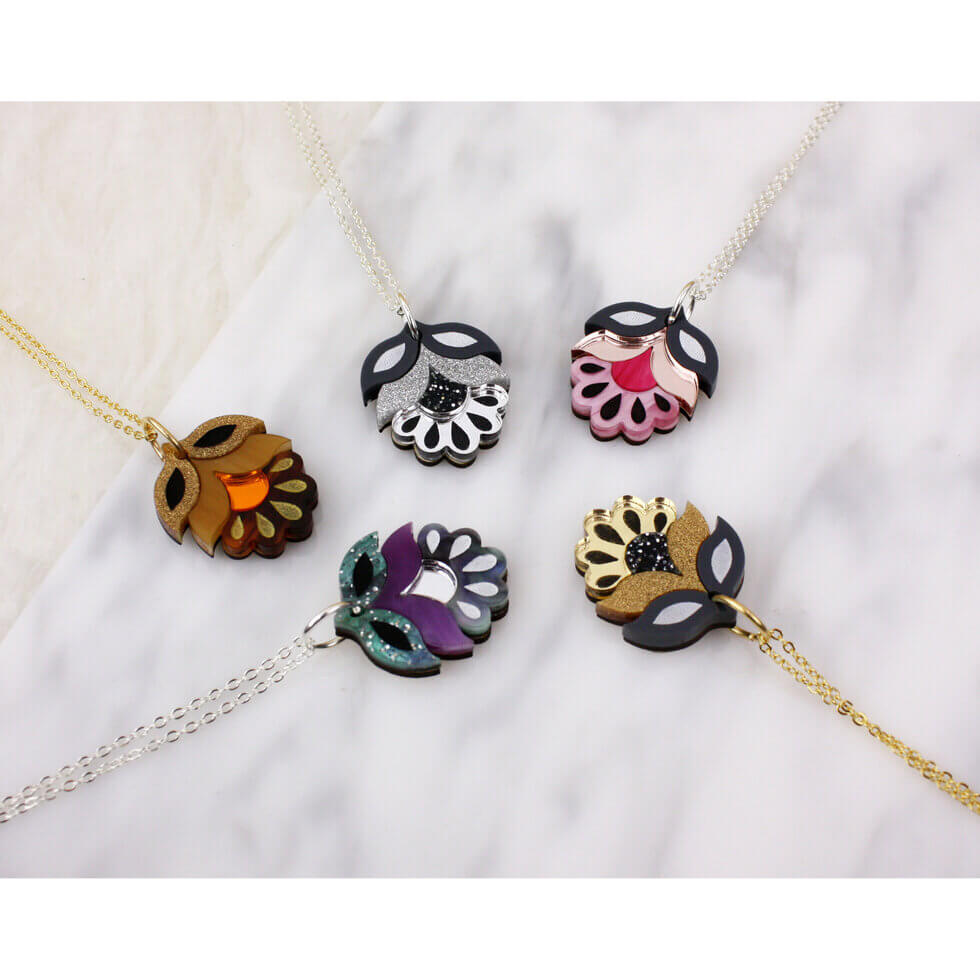 Flora Mini Pendant Necklace | Silver | by Rosa Pietsch - Lifestory - Rosa Pietsch