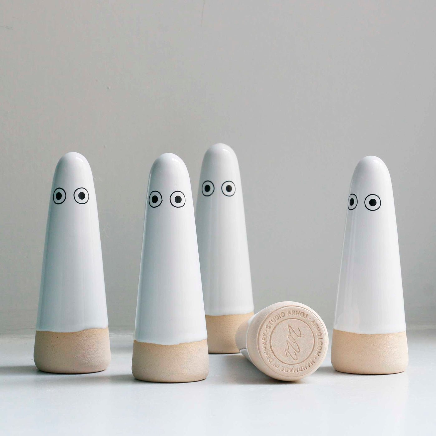 Ghost | Classic White | Ceramic Figurine | by Studio Arhoj - Lifestory - Studio Arhoj