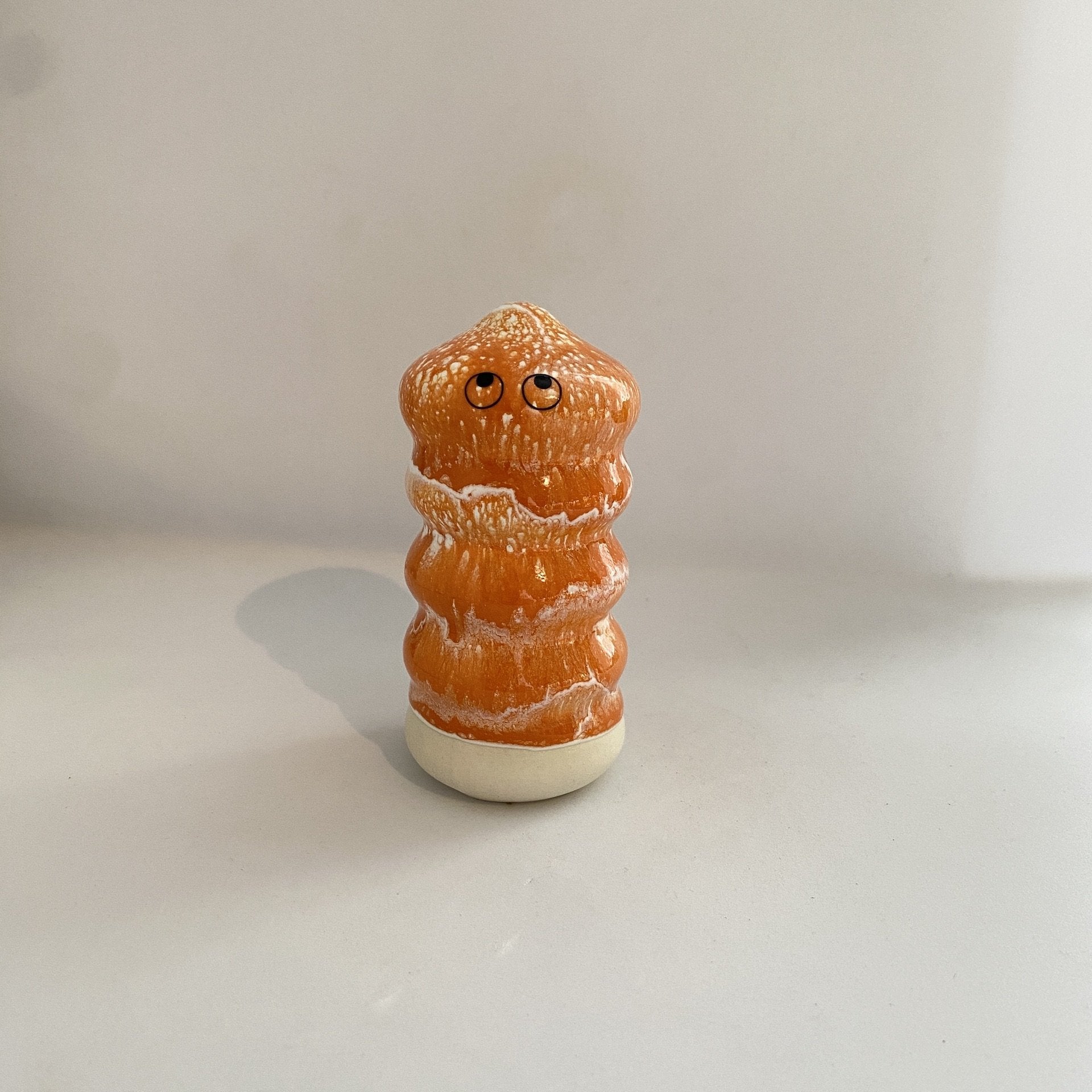 Familia Figurine | Buru | Peach Pit by Studio Arhoj - Lifestory - Studio Arhoj