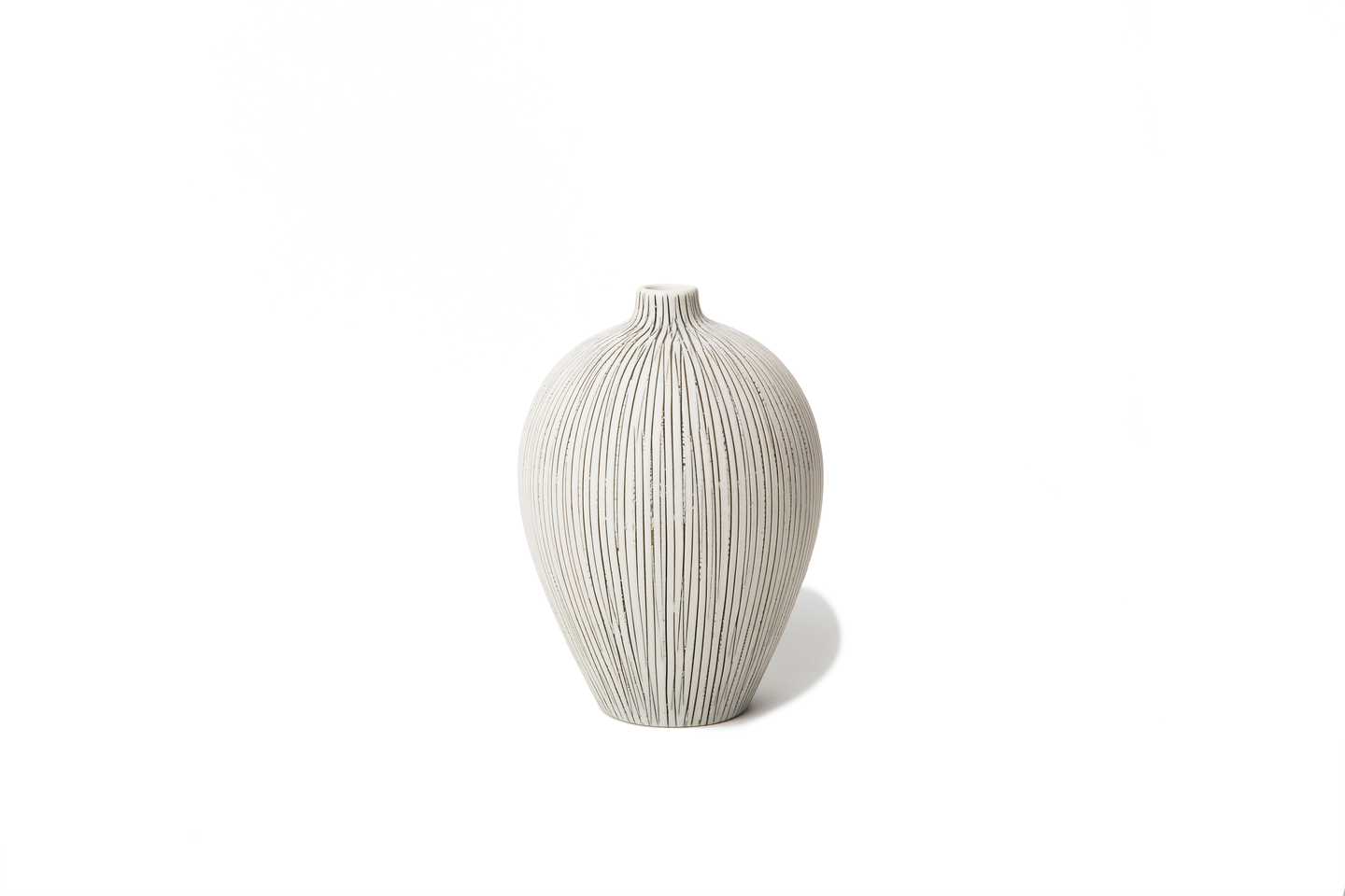Ebba Vase | Medium | Light Grey | by Lindform - Lifestory