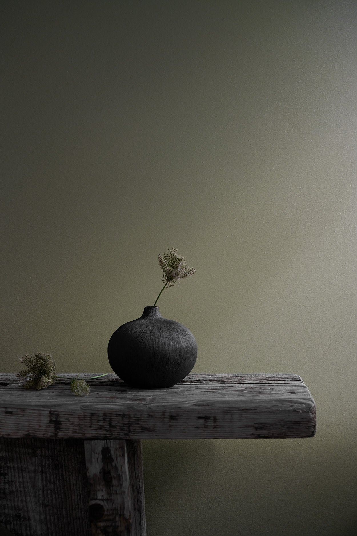 Bari Vase | Large | Black | by Lindform - Lifestory - Lindform